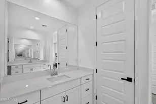 669 S Sanders Dr, Gilbert, AZ 85296 - Photo 31