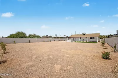 2327 E Victory Drive, Tempe, AZ 85288 - Photo 23