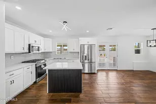 2327 E Victory Dr, Tempe, AZ 85288 - Photo 9