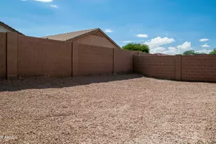 42969 W Elizabeth Ave, Maricopa, AZ 85138 - Photo 17