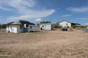 19674 E Moon Mountain Dr, Mayer, AZ 86333 - Photo 15