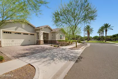 2024 W Andalusian Trail W, Phoenix, AZ 85085 - Photo 7