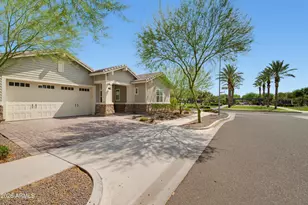 2024 W Andalusian Trail W, Phoenix, AZ 85085 - Photo 7