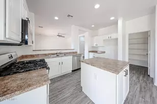 16777 N 175th Dr, Surprise, AZ 85388 - Photo 19