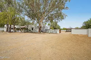 9420 E Cactus Rd, Scottsdale, AZ 85260 - Photo 19