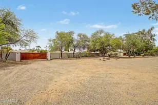 9420 E Cactus Rd, Scottsdale, AZ 85260 - Photo 17