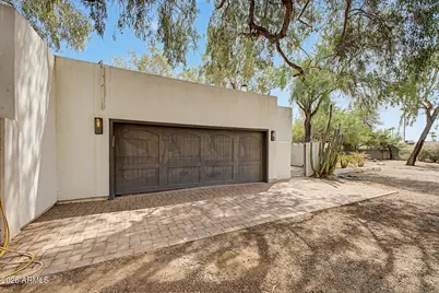 9420 E Cactus Road, Scottsdale, AZ 85260 - Photo 9