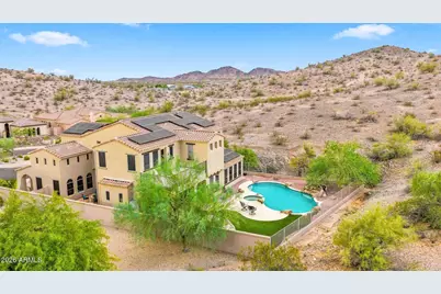 18021 W Las Cruces Drive, Goodyear, AZ 85338 - Photo 3
