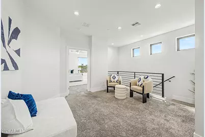 137 E Hearne Way, Gilbert, AZ 85234 - Photo 11