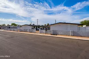 2140 W Heatherbrae Dr, Phoenix, AZ 85015 - Photo 13