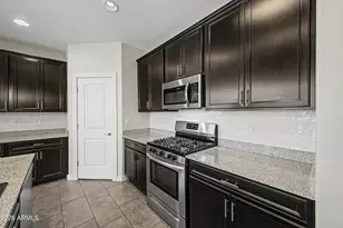 12423 N 174th Ln, Surprise, AZ 85388 - Photo 5