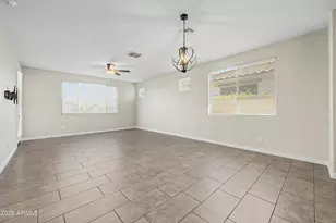 12423 N 174th Ln, Surprise, AZ 85388 - Photo 11