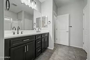 12423 N 174th Ln, Surprise, AZ 85388 - Photo 17