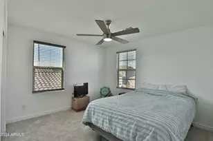 16873 W Fetlock Trl, Surprise, AZ 85387 - Photo 37