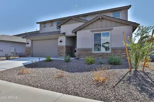 16873 W Fetlock Trl, Surprise, AZ 85387 - Photo 3