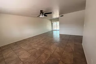 356 Peretz Cir, Morristown, AZ 85342 - Photo 3