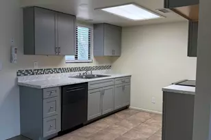 356 Peretz Cir, Morristown, AZ 85342 - Photo 7