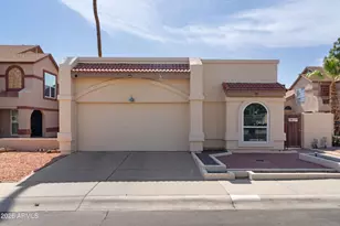 19234 N 4th Pl, Phoenix, AZ 85024 - Photo 1