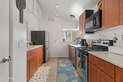 19234 N 4th Place, Phoenix, AZ 85024 - Photo 3