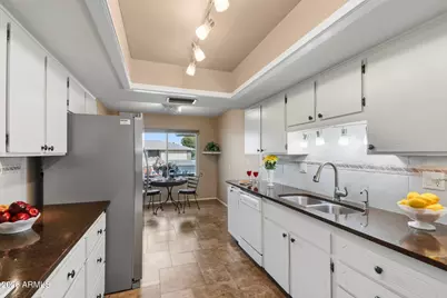 16822 N Burns Drive, Sun City, AZ 85351 - Photo 13