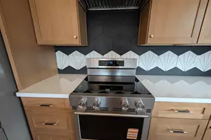 826 W 12th St, Tempe, AZ 85281 - Photo 7