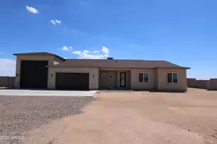 25131 W Lowden Rd, Wittmann, AZ 85361 - Photo 1