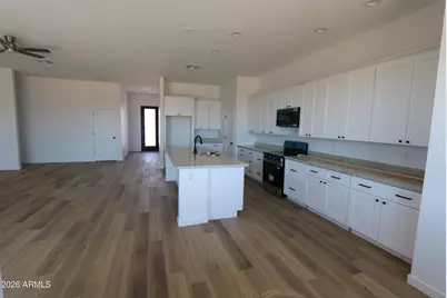 25131 W Lowden Road, Wittmann, AZ 85361 - Photo 3