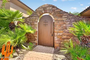 14136 E Bramble Berry Ln, Scottsdale, AZ 85262 - Photo 13
