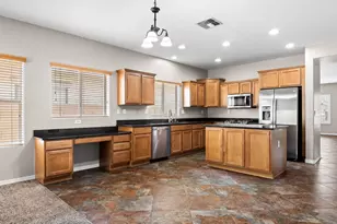 28623 N 26th Dr, Phoenix, AZ 85085 - Photo 11