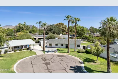504 W Harmont Drive, Phoenix, AZ 85021 - Photo 47