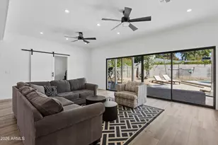 504 W Harmont Dr, Phoenix, AZ 85021 - Photo 11