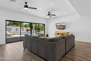 504 W Harmont Dr, Phoenix, AZ 85021 - Photo 9