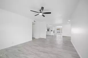 702 E Saguaro St, Casa Grande, AZ 85122 - Photo 11