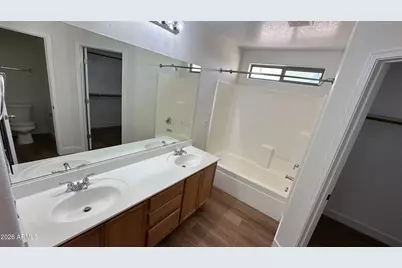 13109 W Clarendon Avenue, Litchfield Park, AZ 85340 - Photo 15