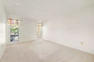 10420 W Gulf Hills Dr, Sun City, AZ 85351 - Photo 11