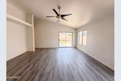 3428 W Via Del Sol Drive, Phoenix, AZ 85027 - Photo 3