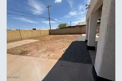 8805 N 28th Avenue, Phoenix, AZ 85051 - Photo 7