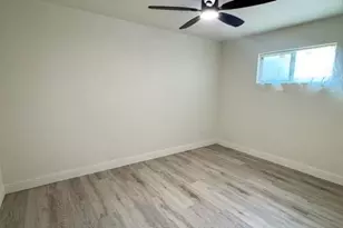 8805 N 28th Ave, Phoenix, AZ 85051 - Photo 39