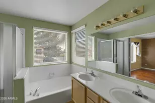 3251 W Frankfurt Dr, Chandler, AZ 85226 - Photo 11
