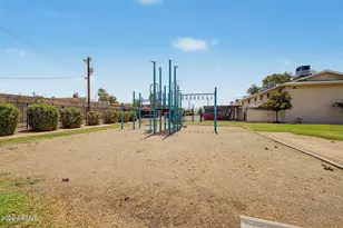 6552 N 43rd Ave, Glendale, AZ 85301 - Photo 31