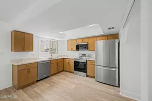 6552 N 43rd Ave, Glendale, AZ 85301 - Photo 9
