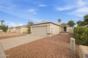 4035 W Electra Ln, Glendale, AZ 85310 - Photo 3