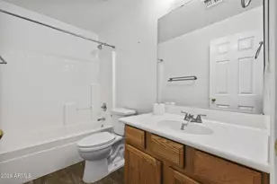 10961 W Loma Ln, Peoria, AZ 85345 - Photo 17
