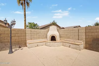 494 W Douglas Avenue, Gilbert, AZ 85233 - Photo 5