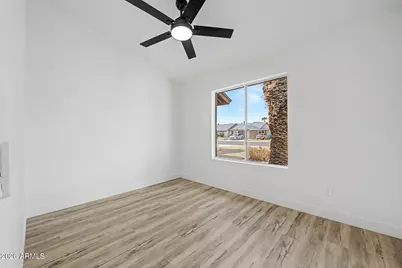 3033 W Tonopah Drive, Phoenix, AZ 85027 - Photo 9