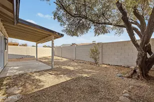 3033 W Tonopah Dr, Phoenix, AZ 85027 - Photo 17
