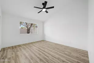 3033 W Tonopah Dr, Phoenix, AZ 85027 - Photo 15