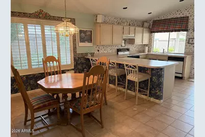739 W Douglas Avenue, Gilbert, AZ 85233 - Photo 3