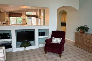 739 W Douglas Ave, Gilbert, AZ 85233 - Photo 9