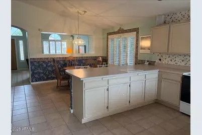 739 W Douglas Avenue, Gilbert, AZ 85233 - Photo 5